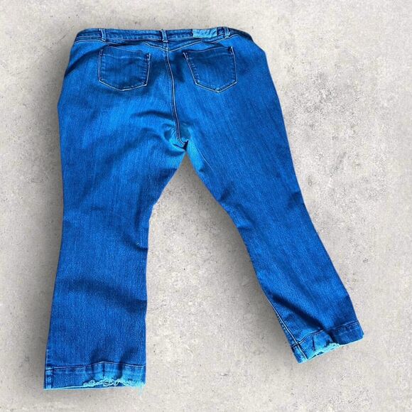Loop 18 Women's Size 25 High Rise Wide Leg Medium Wash Denim Blue Jeans - Picture 2 of 4